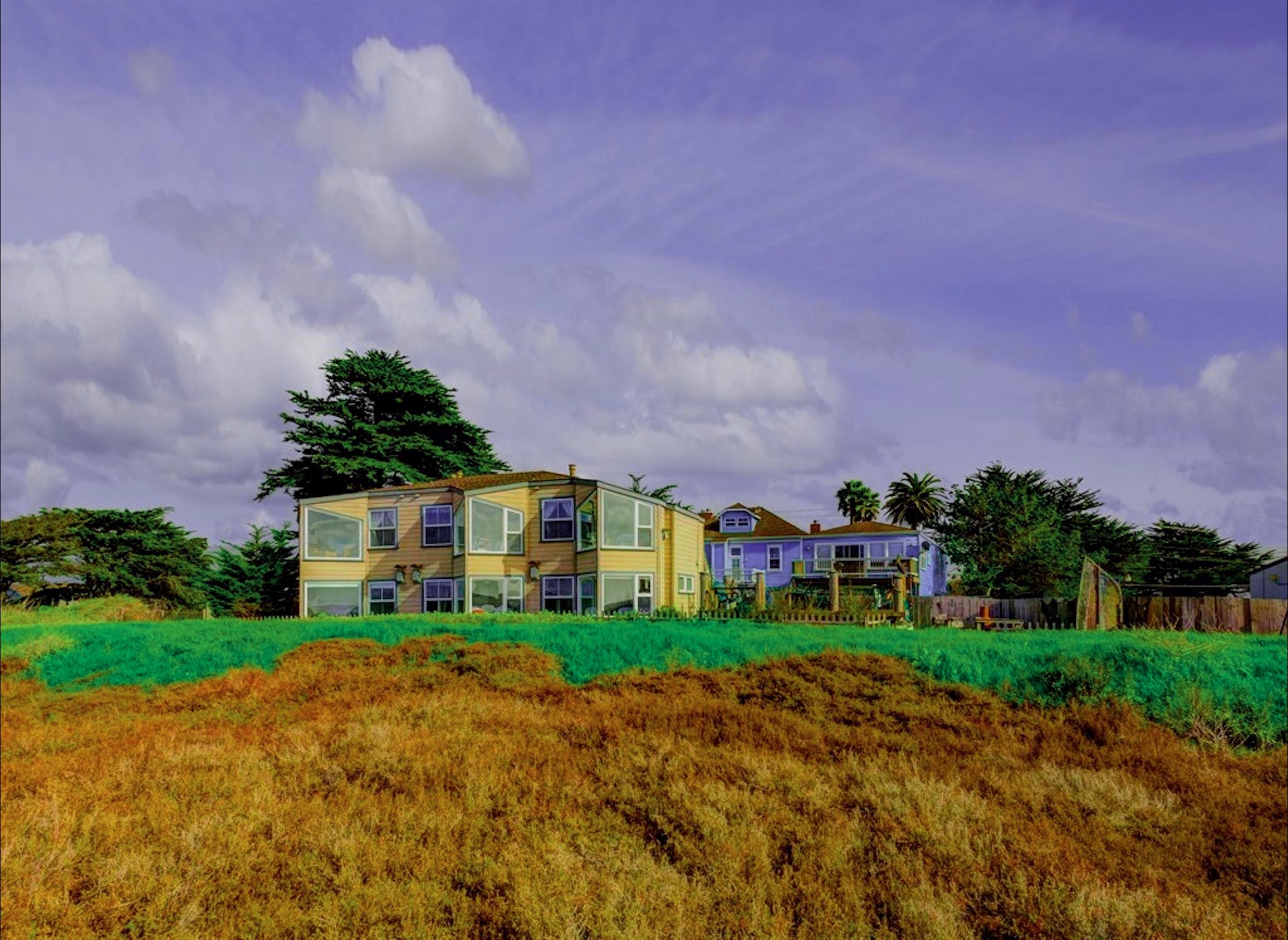 Captain's Inn at Moss Landing Cozy B&B Moss Landing, CA