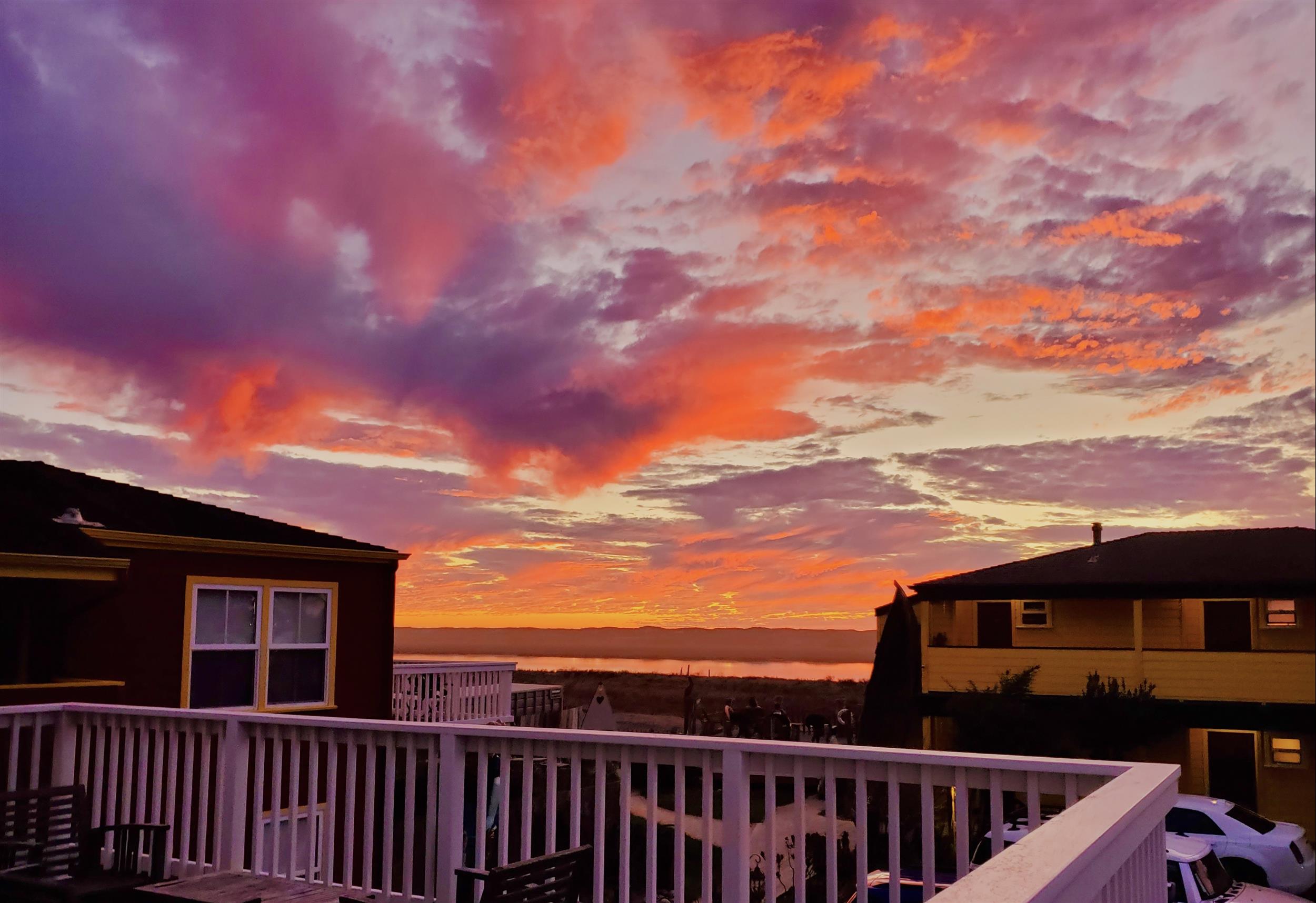 Captain's Inn at Moss Landing Cozy B&B Moss Landing, CA